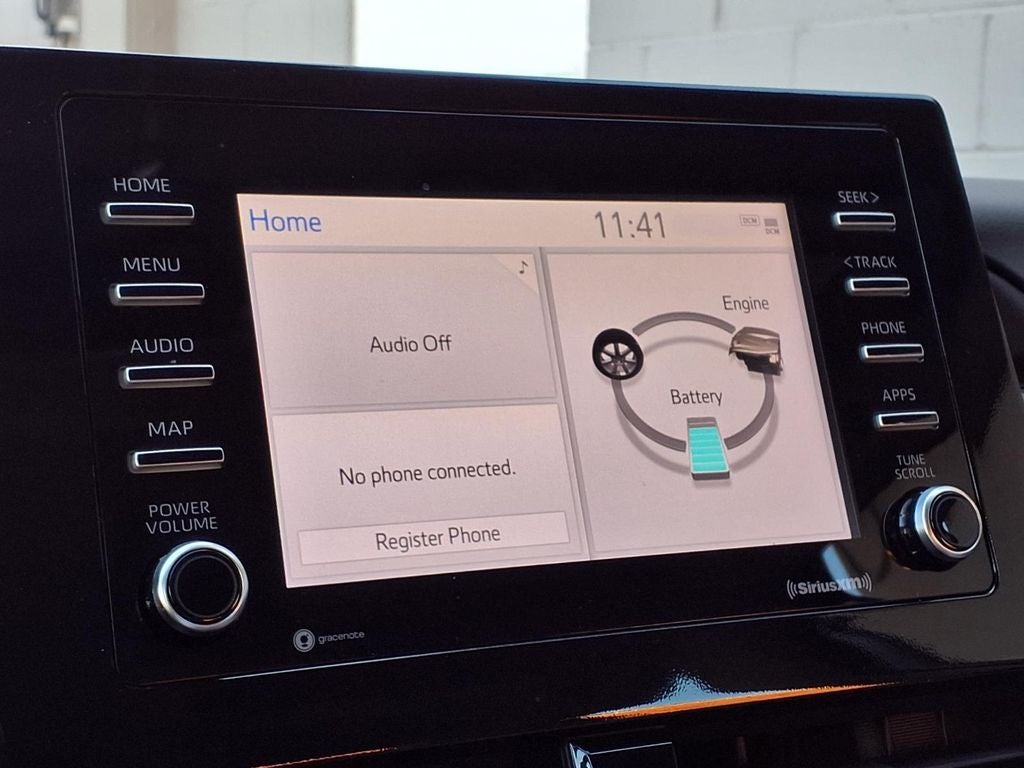 2022 Toyota Camry Hybrid SE