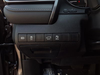 2023 Toyota Camry Hybrid SE