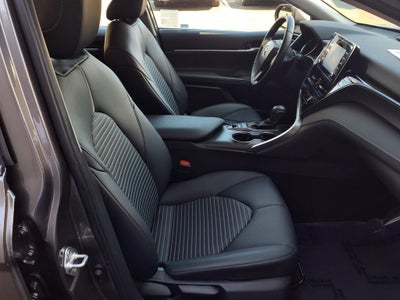 2023 Toyota Camry Hybrid SE