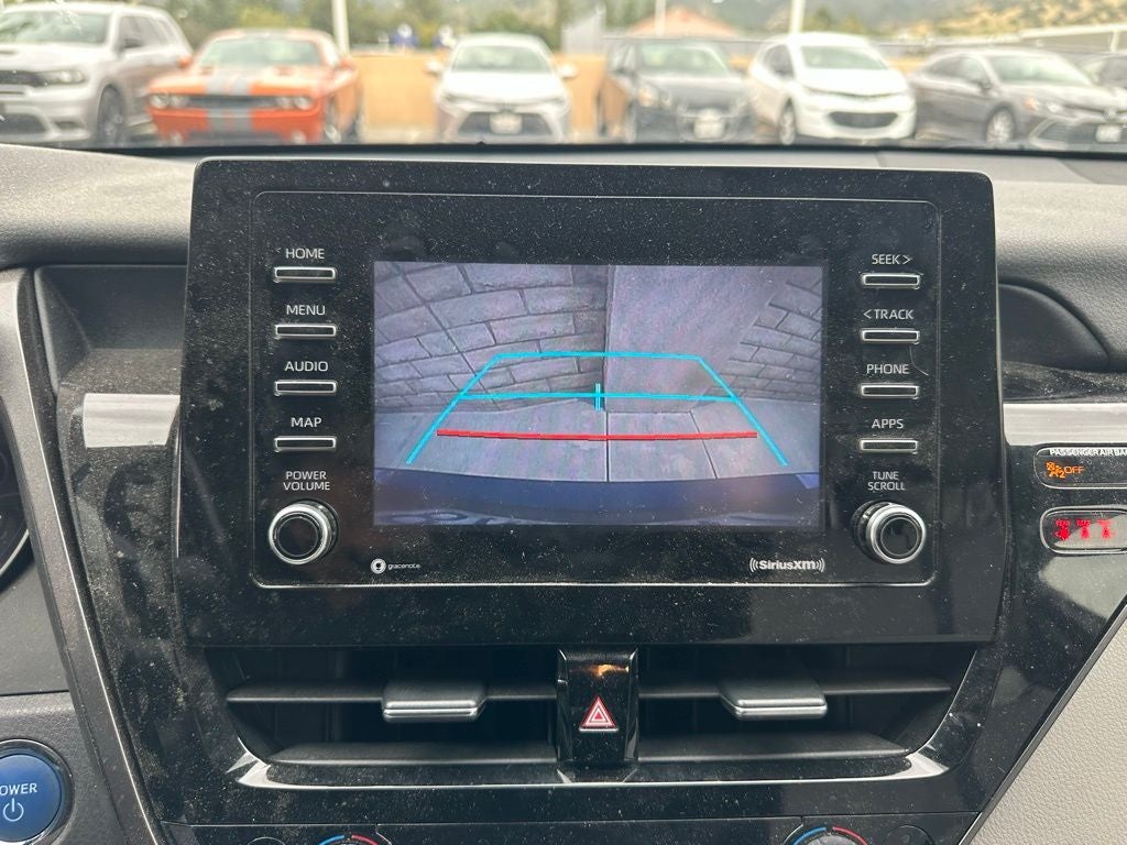 2021 Toyota Camry Hybrid SE