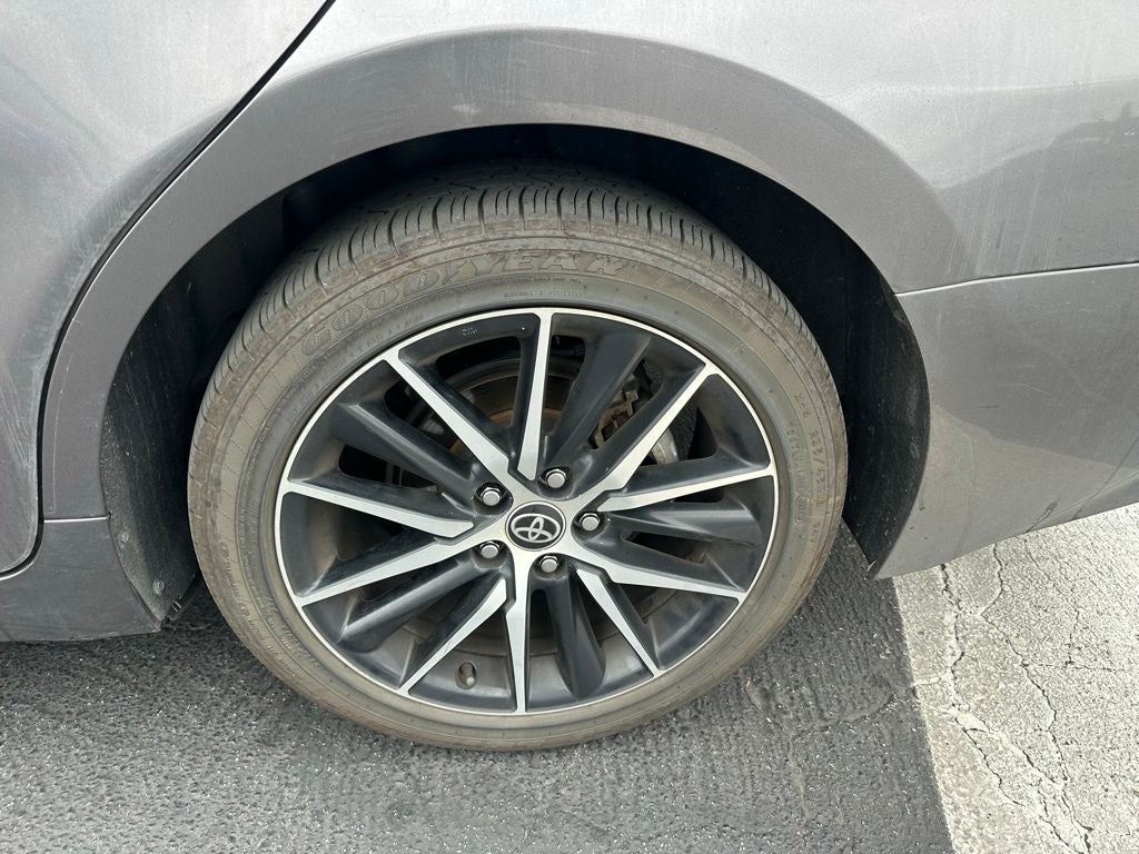 2021 Toyota Camry Hybrid SE