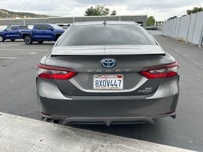 2021 Toyota Camry Hybrid SE