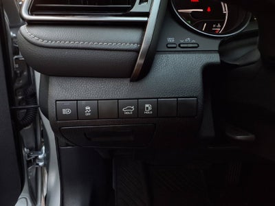 2024 Toyota Camry Hybrid SE