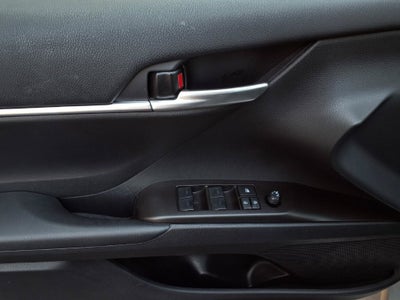 2024 Toyota Camry Hybrid SE