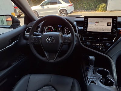 2024 Toyota Camry Hybrid SE
