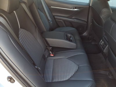 2024 Toyota Camry Hybrid SE