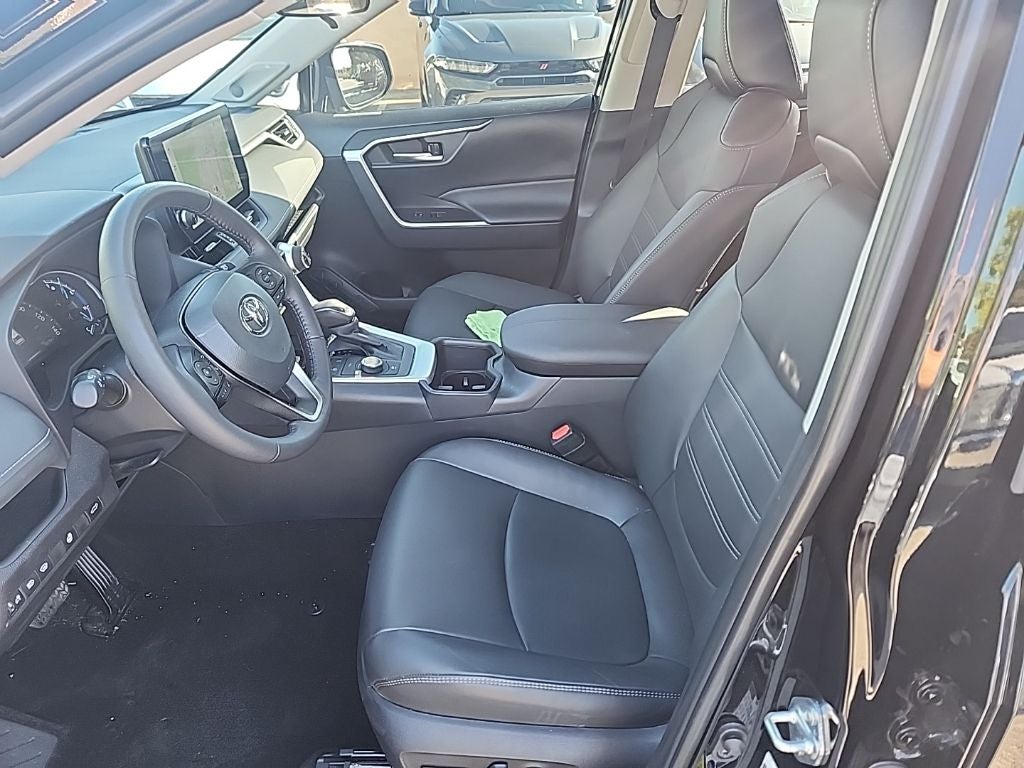 2025 Toyota RAV4 Hybrid XLE Premium