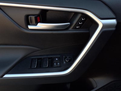 2025 Toyota RAV4 Hybrid XLE Premium