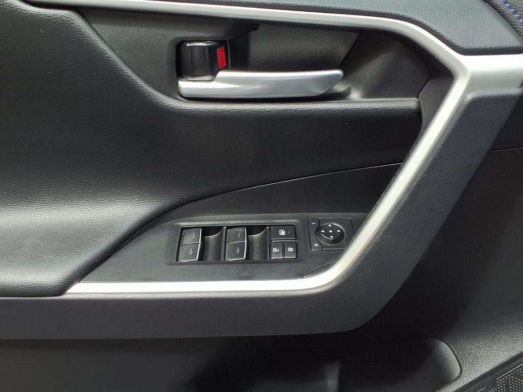 2025 Toyota RAV4 Hybrid XSE