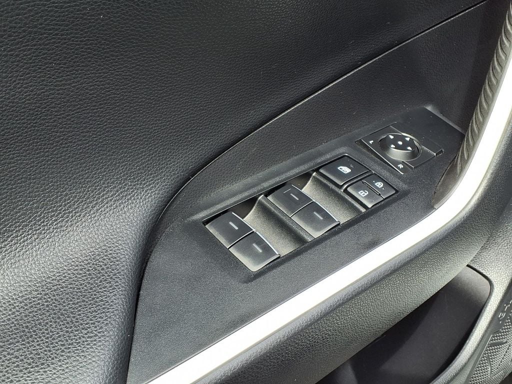 2025 Toyota RAV4 Hybrid XSE