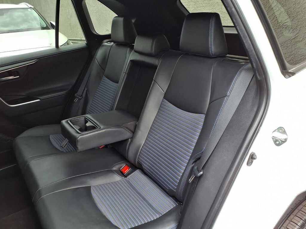 2025 Toyota RAV4 Hybrid XSE