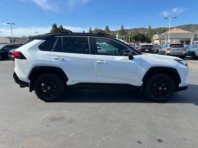 2025 Toyota RAV4 Hybrid XSE