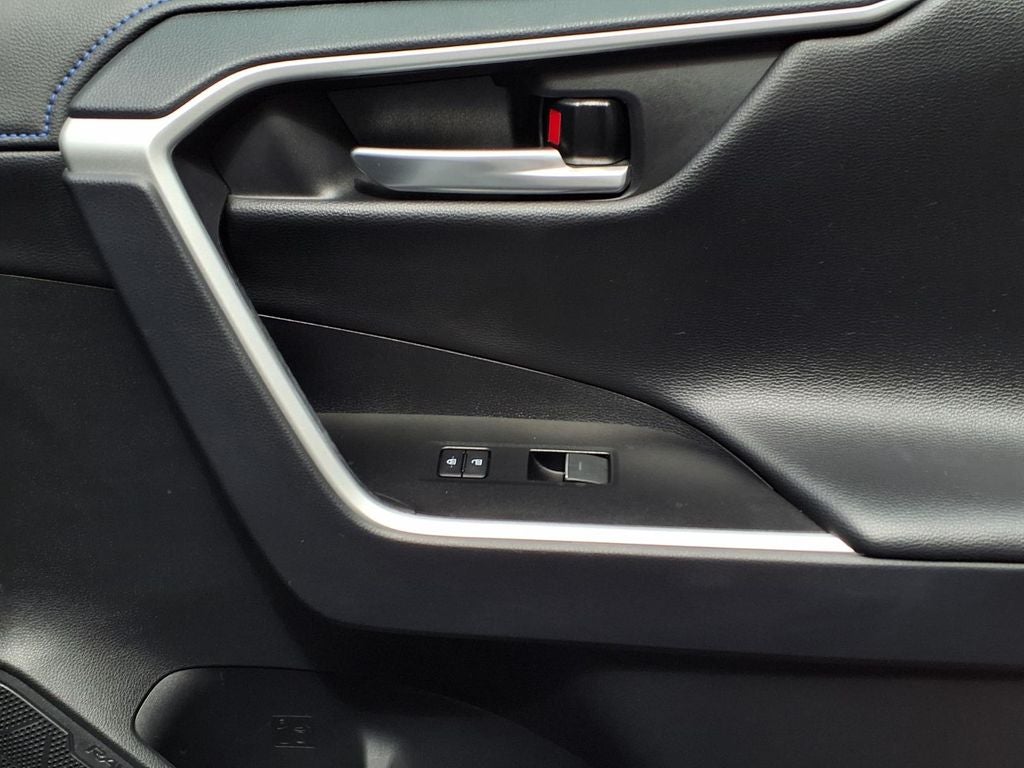 2025 Toyota RAV4 Hybrid XSE