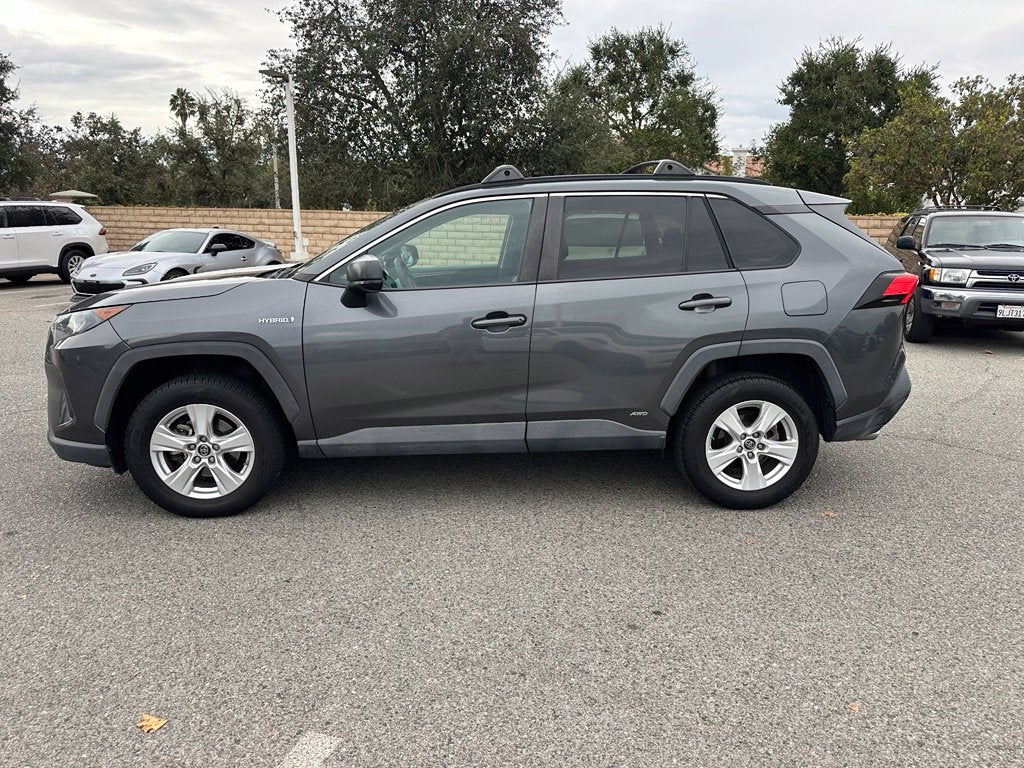 2020 Toyota RAV4 Hybrid LE