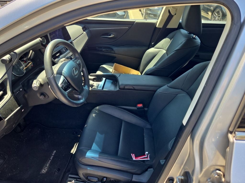 2024 Lexus ES 300h