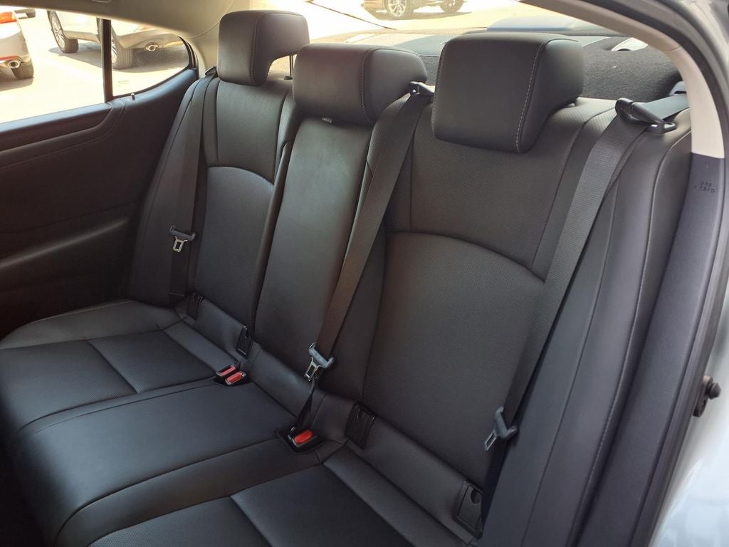 2024 Lexus ES 300h
