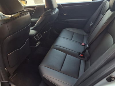 2024 Lexus ES 300h