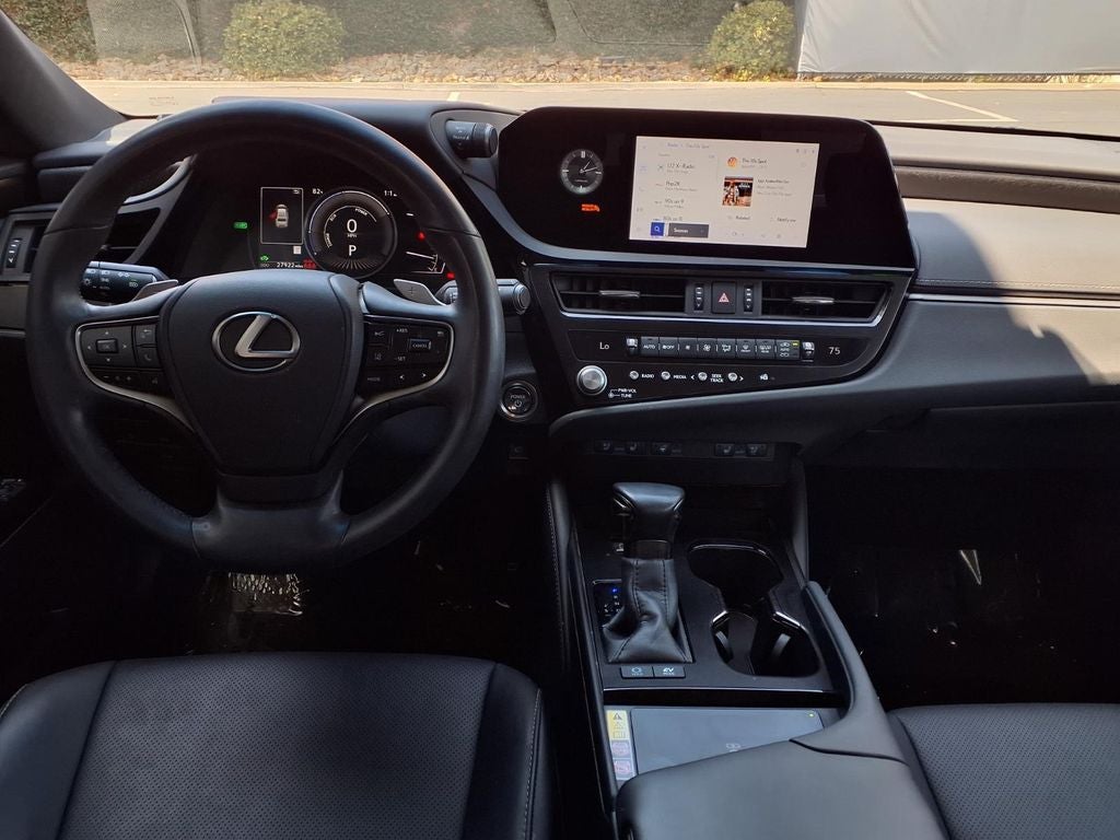 2024 Lexus ES 300h