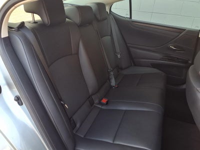 2024 Lexus ES 300h