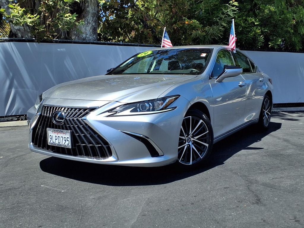 2024 Lexus ES 300h
