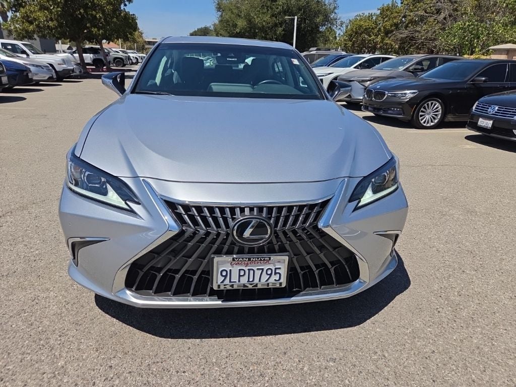 2024 Lexus ES 300h