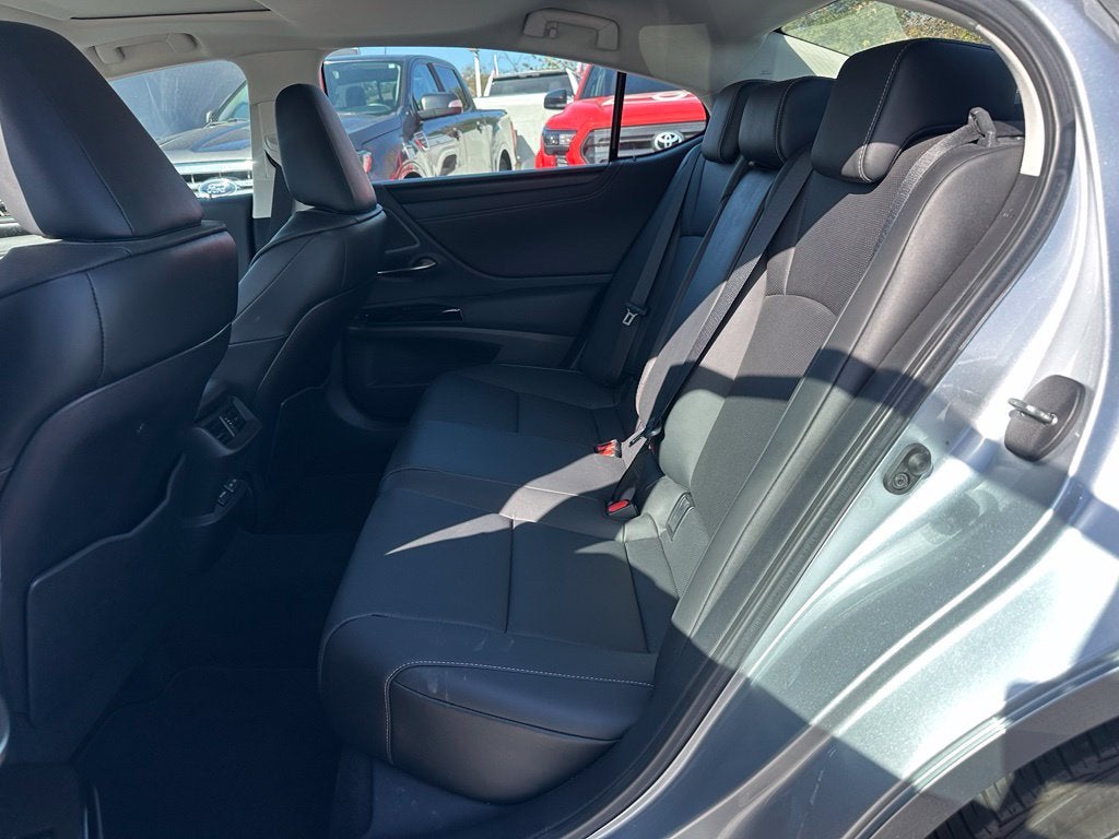2024 Lexus ES 350