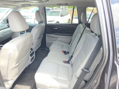 2018 Honda Pilot EX-L w/Rear Entertainment System