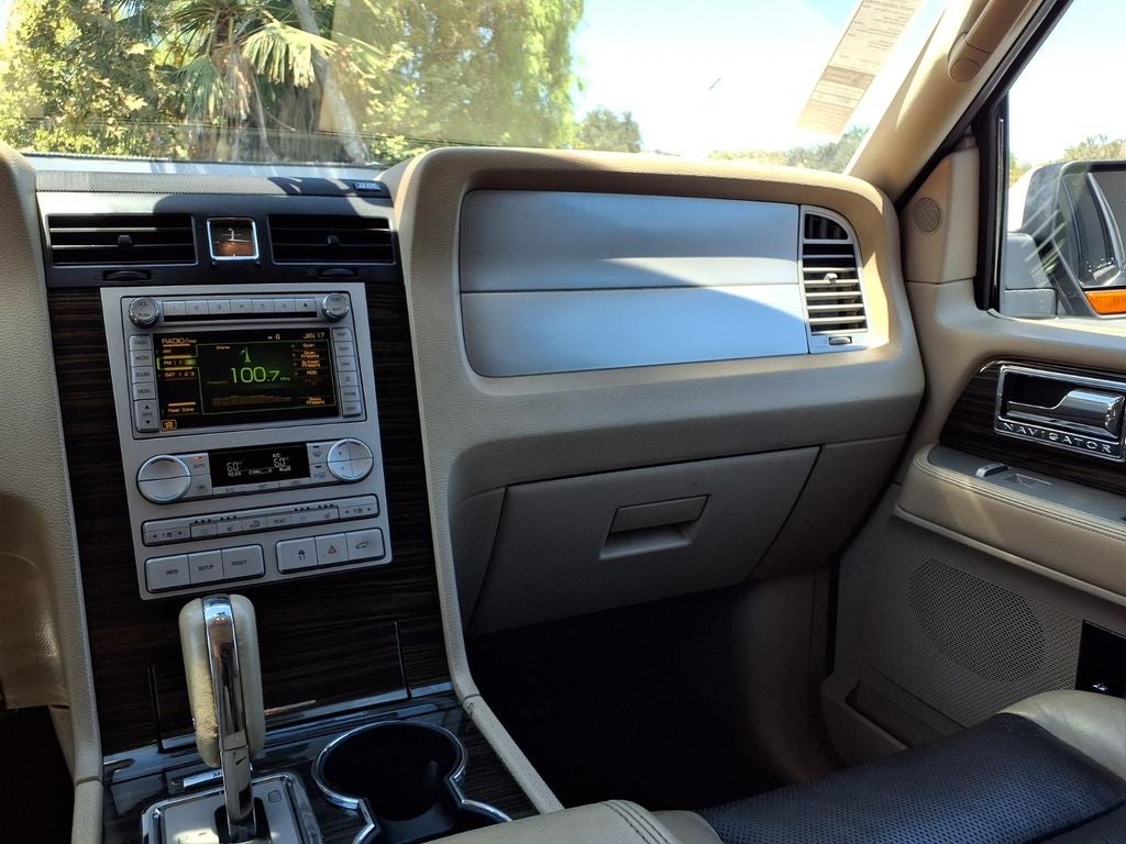 2010 Lincoln Navigator Limited Edition