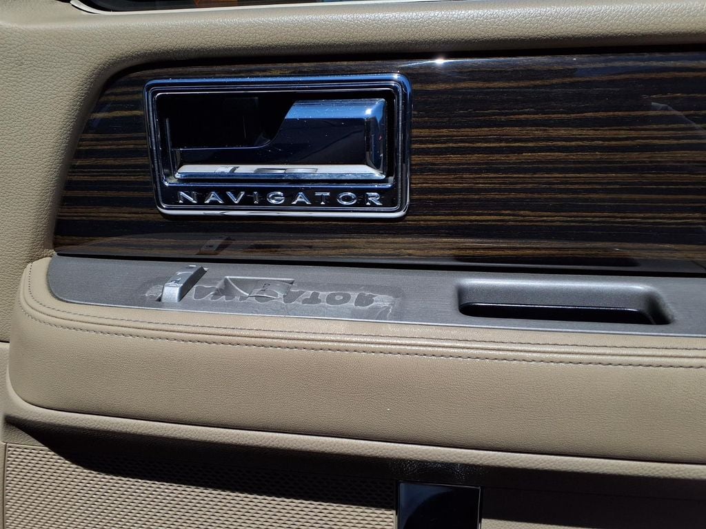 2010 Lincoln Navigator Limited Edition