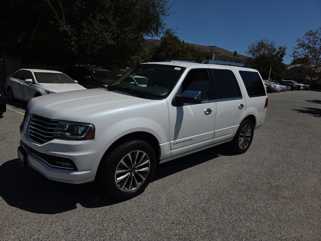 2015 Lincoln Navigator Base