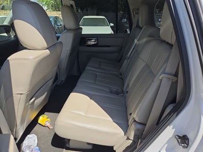 2015 Lincoln Navigator Base