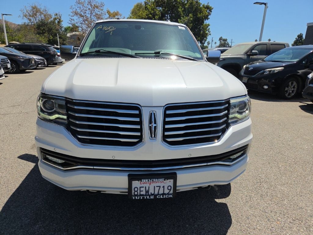 2015 Lincoln Navigator Base