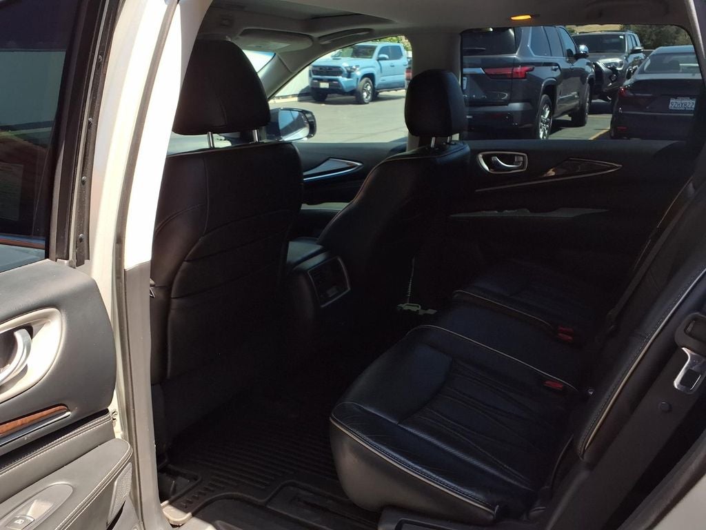2016 INFINITI QX60 Base