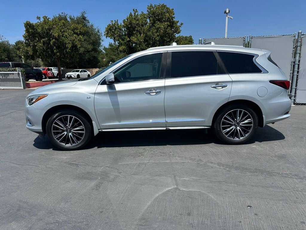 2016 INFINITI QX60 Base