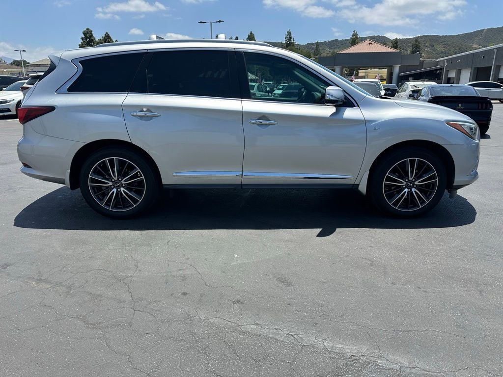 2016 INFINITI QX60 Base