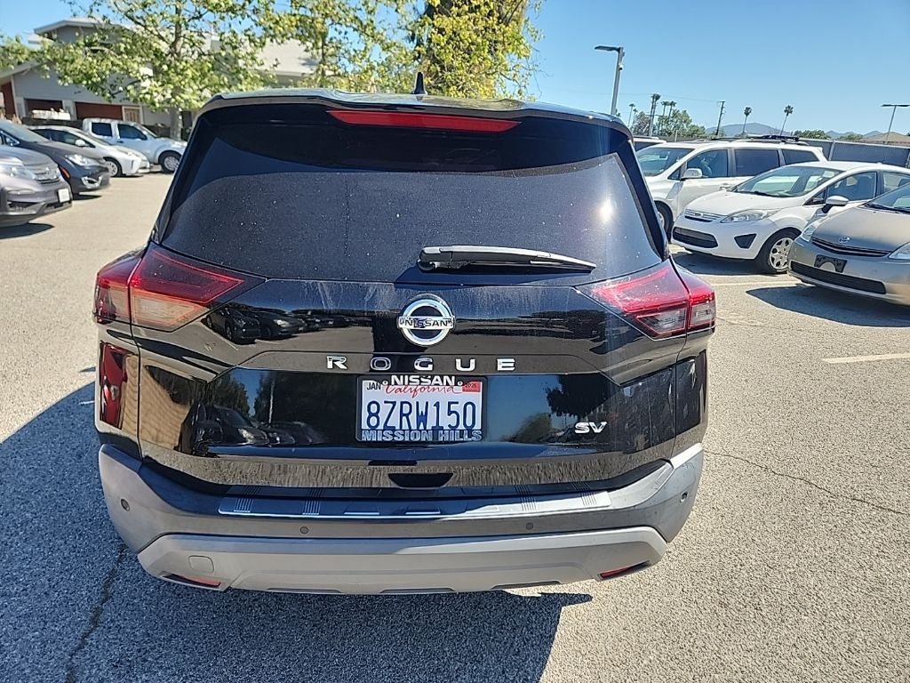 2021 Nissan Rogue SV