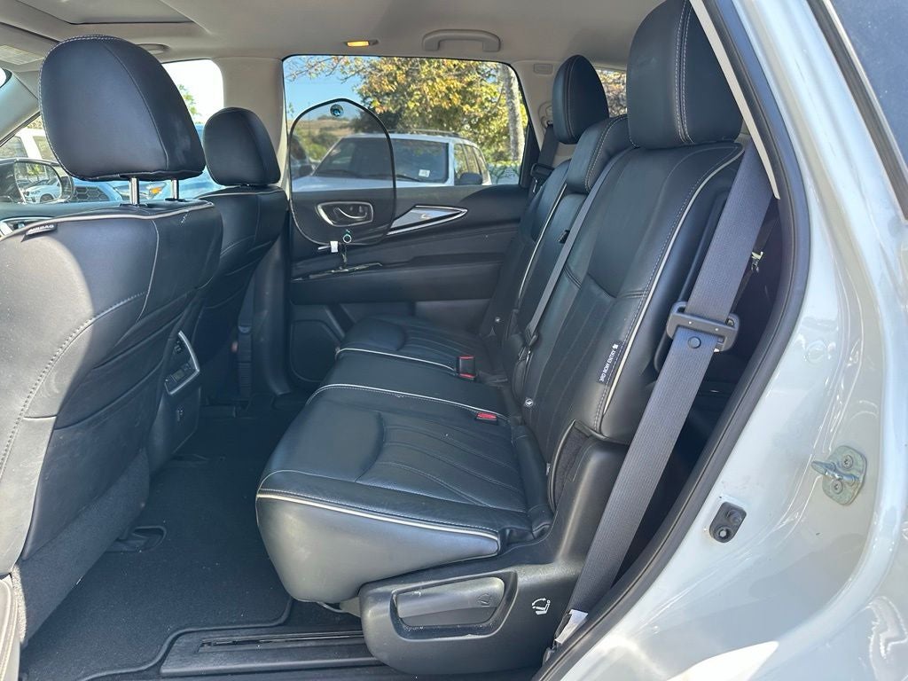 2019 INFINITI QX60 LUXE