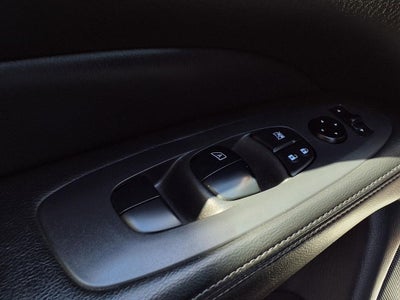2020 Nissan Pathfinder S