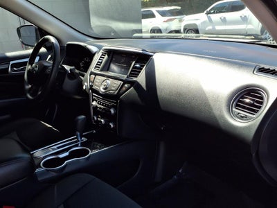 2020 Nissan Pathfinder S