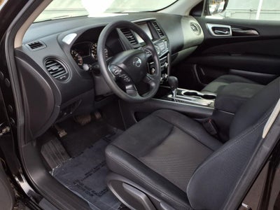 2017 Nissan Pathfinder S