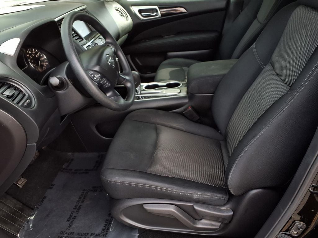 2017 Nissan Pathfinder S