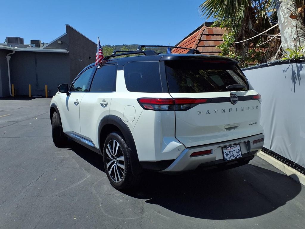 2023 Nissan Pathfinder Platinum