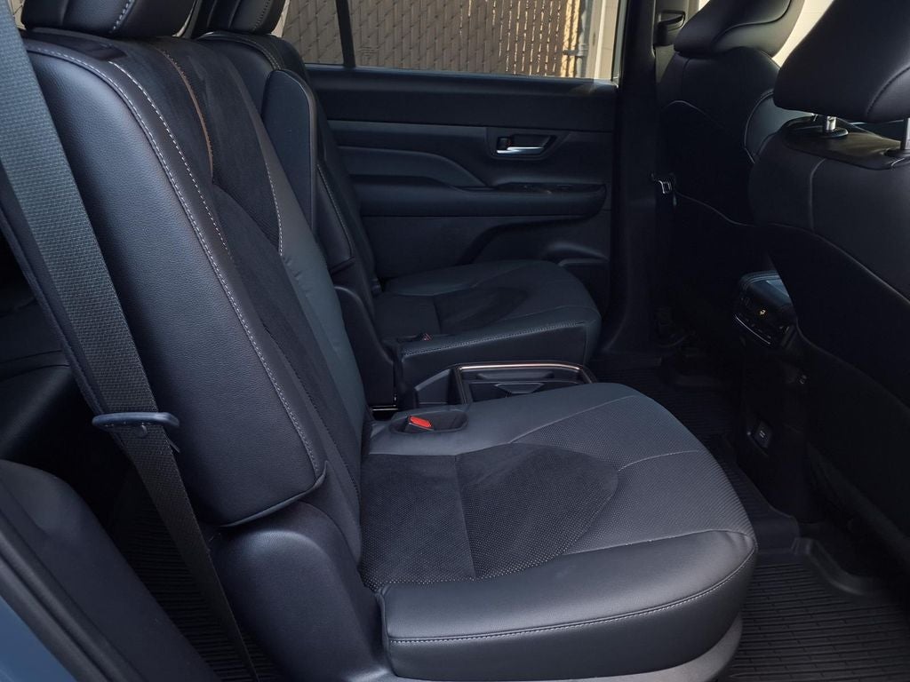 2025 Toyota Grand Highlander Hybrid MAX Limited
