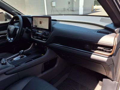 2025 Toyota Grand Highlander Hybrid MAX Limited