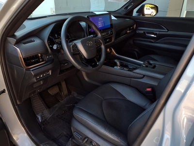 2025 Toyota Grand Highlander Hybrid MAX Platinum