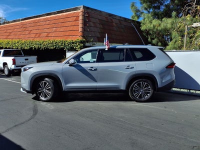 2025 Toyota Grand Highlander Hybrid MAX Platinum