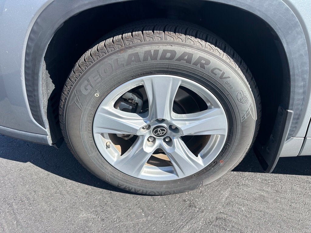 2021 Toyota Highlander Hybrid LE