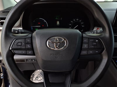 2024 Toyota Sienna LE 8 Passenger