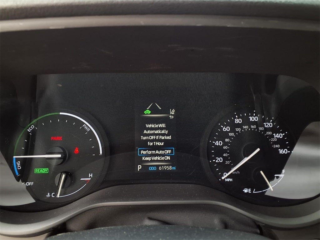 2022 Toyota Sienna LE 8 Passenger