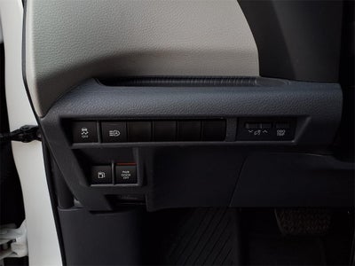 2022 Toyota Sienna LE 8 Passenger